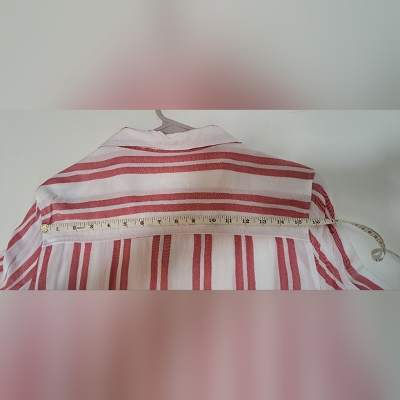 American Eagle Red and White Striped Oversized Fit Button Down Shirt Size M - Picture 6 of 8